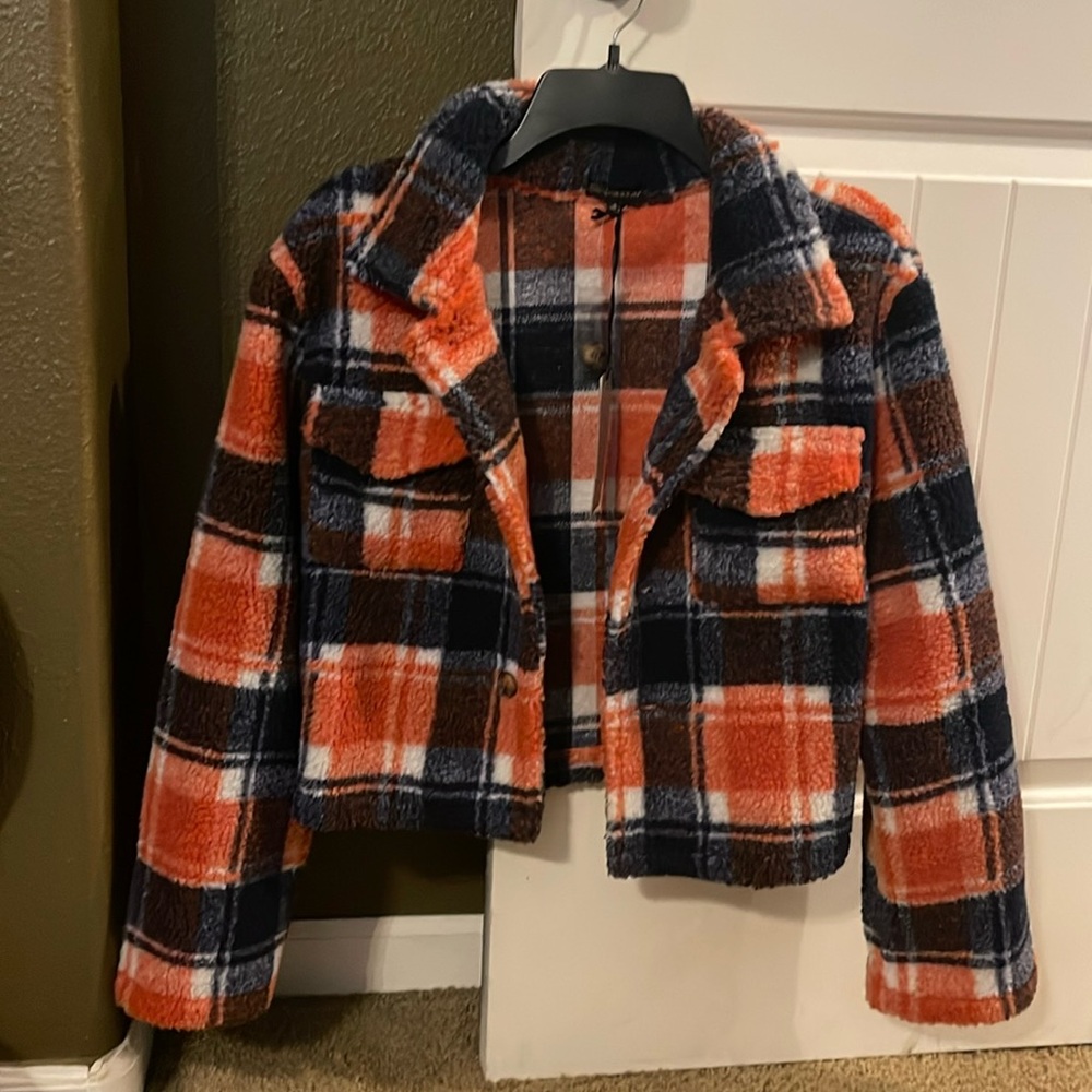 Cropped plaid Shinestar oversized shacket size S